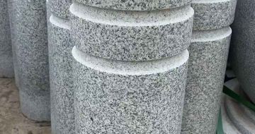 厦门 芝麻白花岗岩挡车柱、隔离柱多少钱