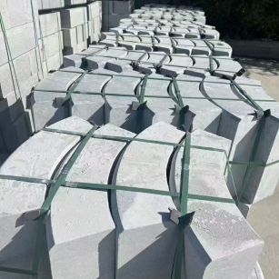 厦门 芝麻灰弧形路沿石