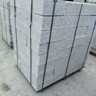 厦门 芙蓉白火烧两面路沿石