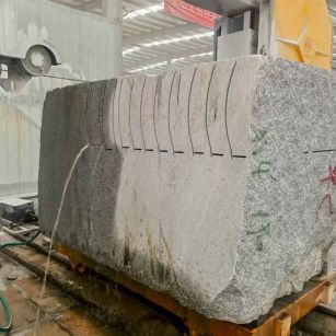 厦门 602，大花芙蓉白，绳锯加工弧形路沿石