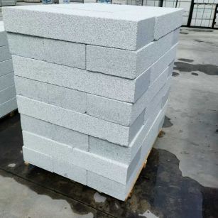 厦门 芝麻白两面荔枝面台阶石