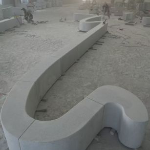 厦门 花岗岩整石坐凳拼装