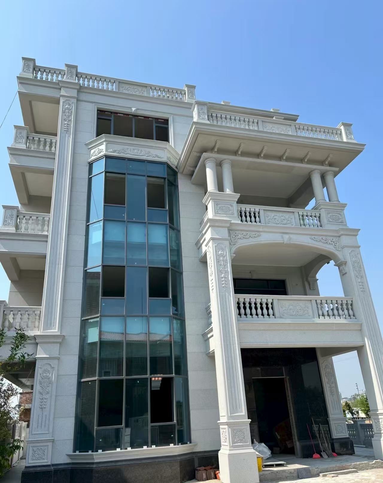 厦门 芝麻白花岗岩别墅外墙干挂效果展示