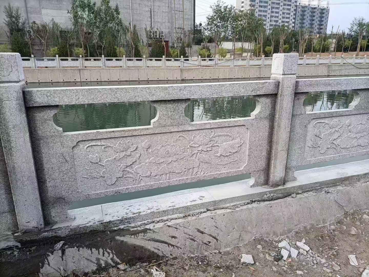 厦门 芙蓉白大花桥梁、河道，石材栏杆、围栏、护栏