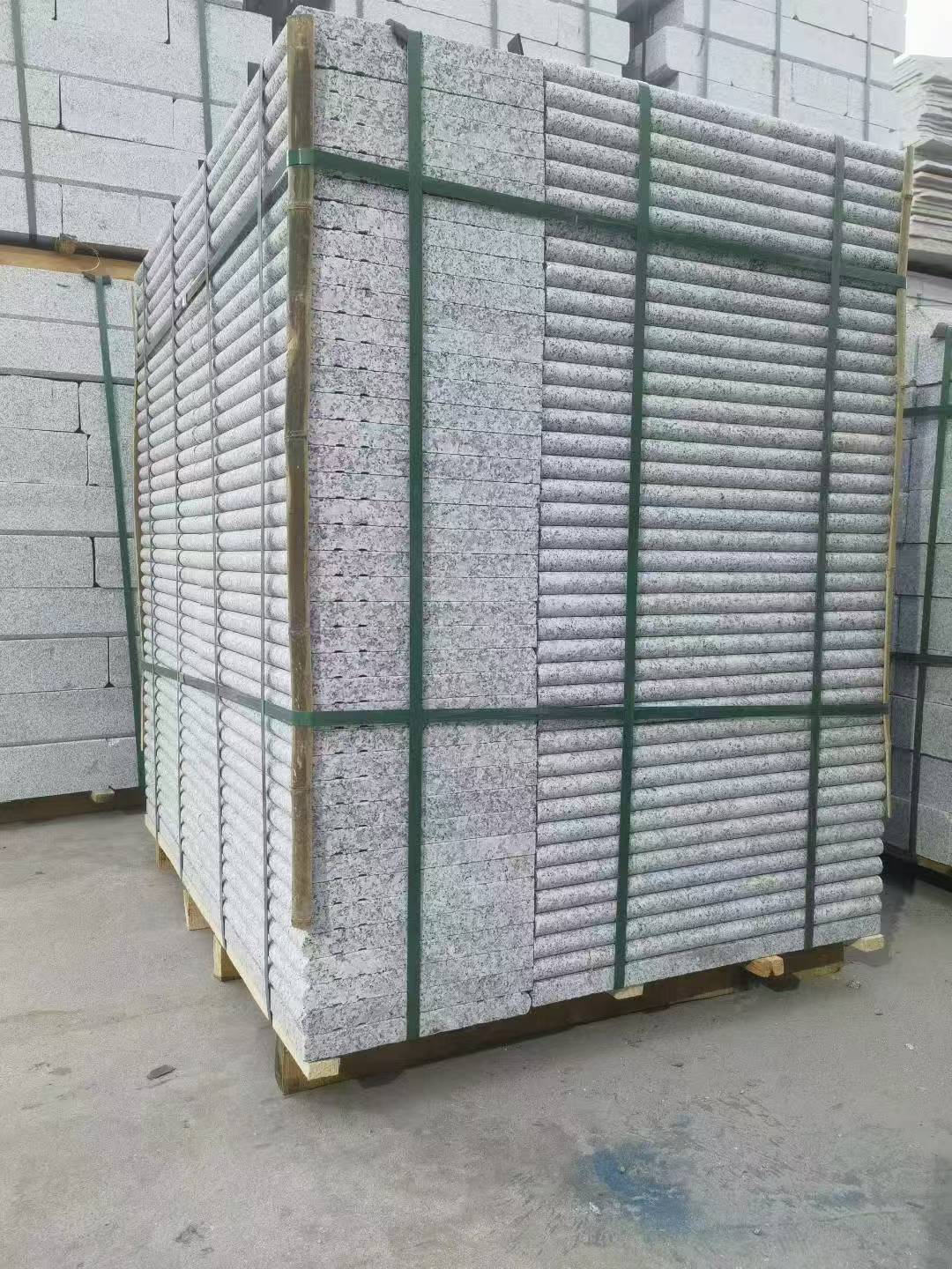 厦门 芙蓉白3公分厚磨圆边、拉槽，楼梯踏步